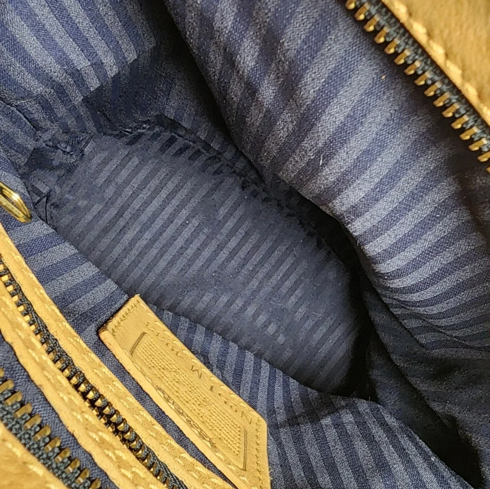 Vintage Coach Small Bucket Zip In Nubuc #4933 - Picture 6 of 17